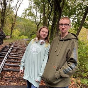 Meet your Posher, Cassandra